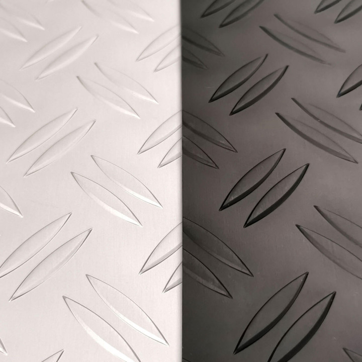 Aluminium-Ladekantenabdeckung Nissan NV400 2010-2021 - schwarz oder Alu-grau