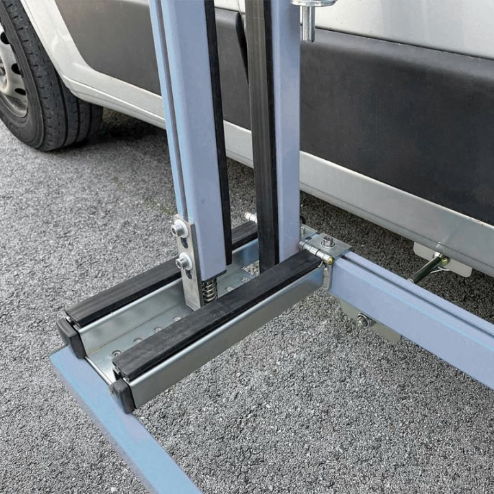 Pupitre Porte-Verre - Barres de fixation autobloquantes
