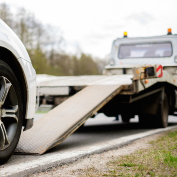 Pannenhilfe für Nutzfahrzeuge auf der Autobahn: Tarife 2025 steigen Pannenhilfe für Nutzfahrzeuge auf der Autobahn: Tarife 2025 steigen